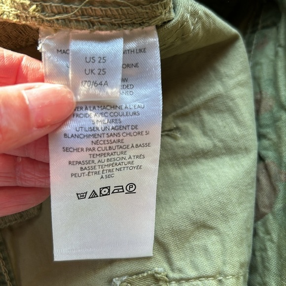 Anthropologie Wanderer Utility Shorts Camo Pockets Green Brown Sz 25 - Picture 10 of 15